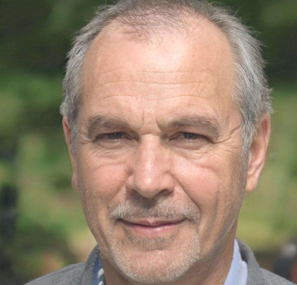 Portrait von Finanzexperte Bertram Weissmann